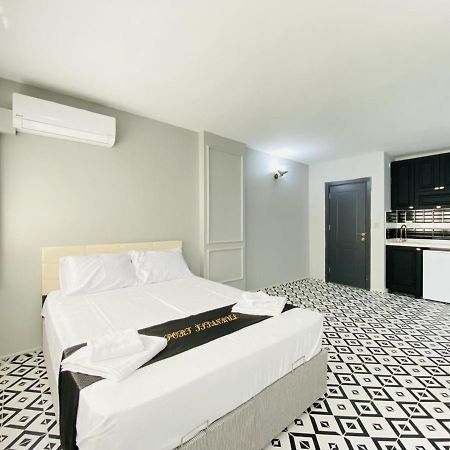 Pleasant Studio Flat In Kabatas Beyoglu Apartman Isztambul Kültér fotó