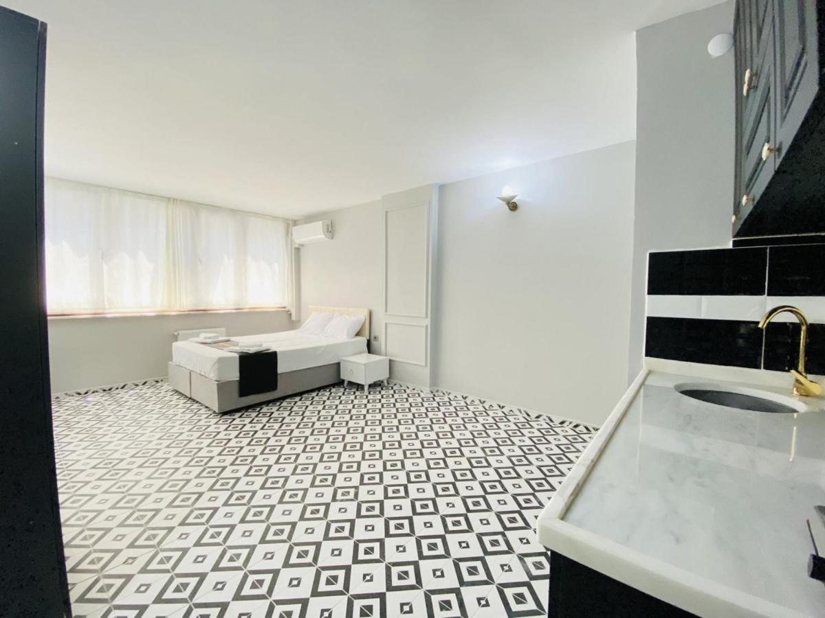 Pleasant Studio Flat In Kabatas Beyoglu Apartman Isztambul Kültér fotó